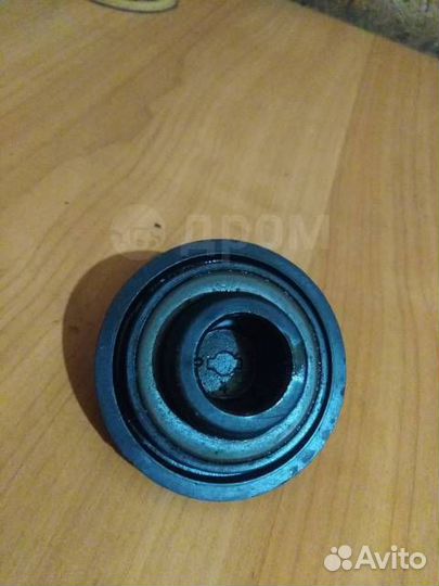 Крышка двигателя Nissan Primera P11E GA16DE