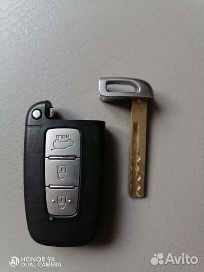 Брелок hyundai