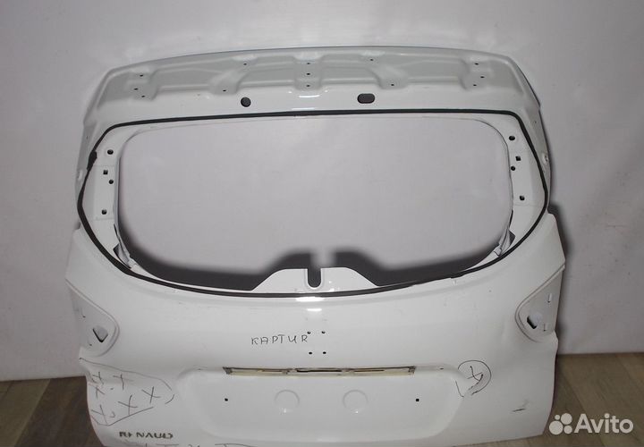 Крышка багажника бу Renault Kaptur OEM 901523137R
