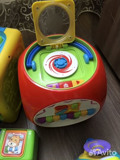 Развивающие музыкальные игрушки пакетом