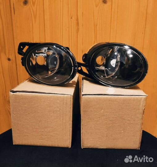Противотуманная фара,туманка,птф VW Passat B6