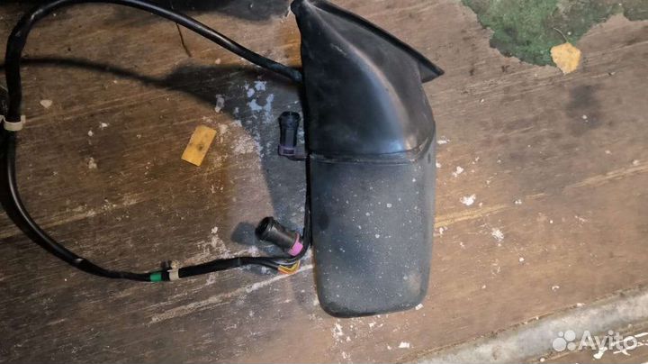 Зеркало левое с электрорегулировкой Audi 100C3