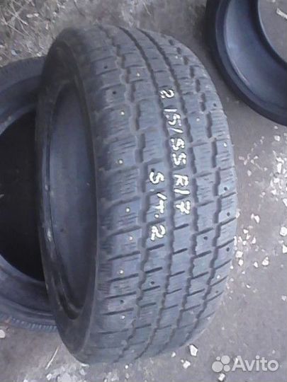 Cooper Weather-Master S/T 2 215/55 R17