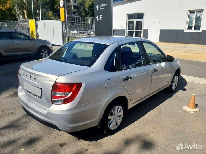 LADA Granta 1.6 МТ, 2019, 14 000 км