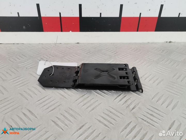 Упор противооткатный Mercedes-Benz E-Класс