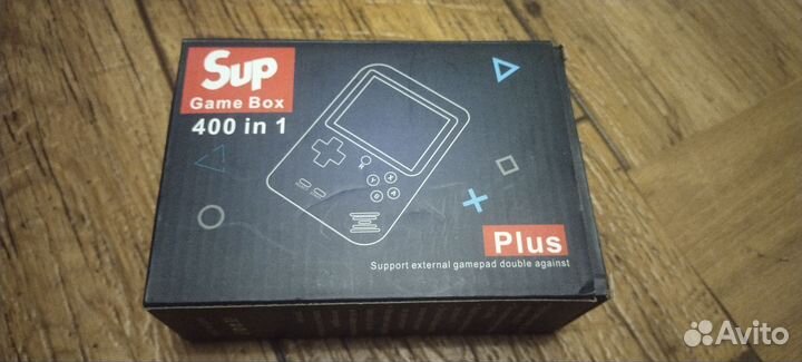 Игровая консоль SUP