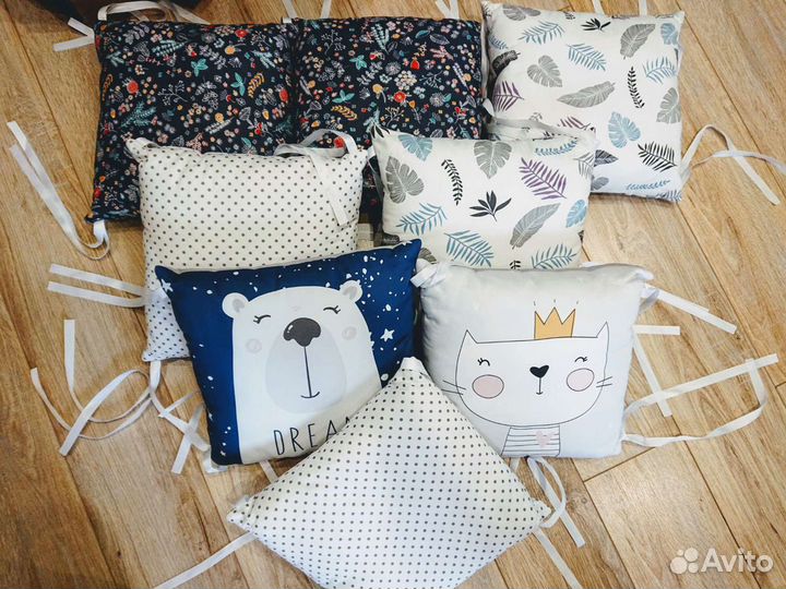 Детские подушки для кроватки, дивана, в игровую