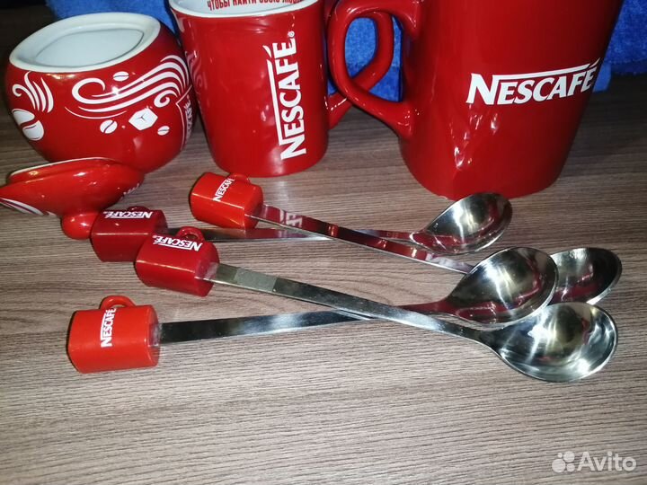 Сахарница, кружка, ложка Nescafe