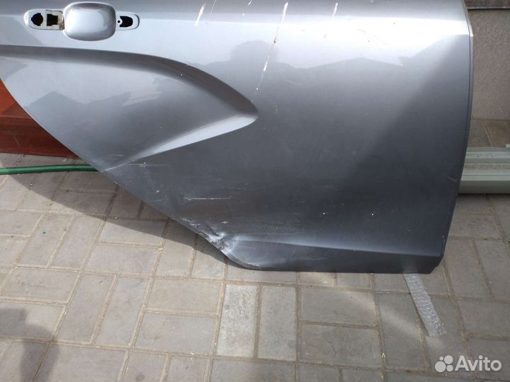 Дверь на весту