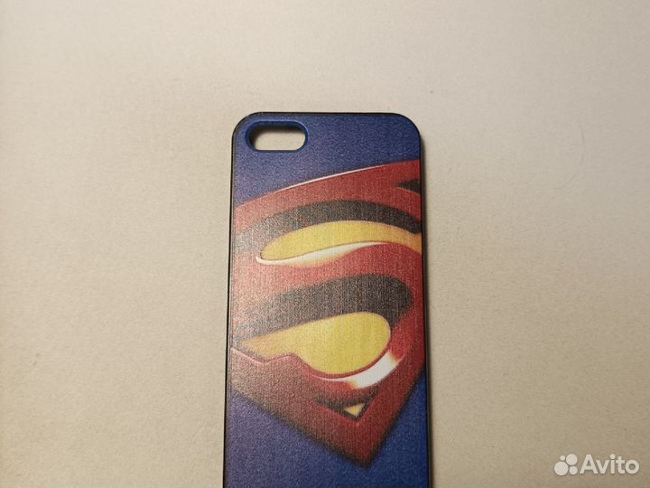 Чехлы на iPhone