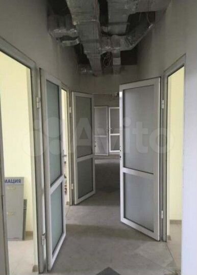 Нежилое помещение, 294.3 м²