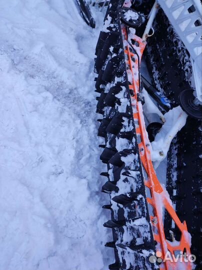 Снегоход Arctic Cat