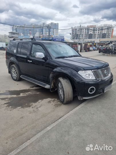 Nissan Pathfinder 2.5 AT, 2012, 187 000 км