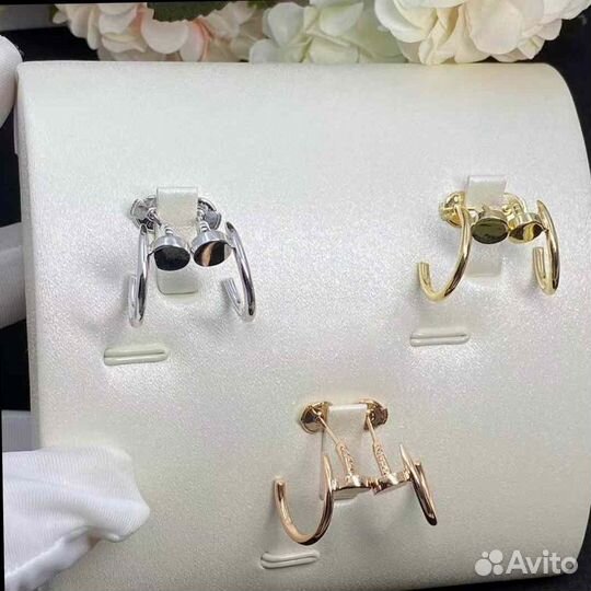 Серьги Cartier из белого золота