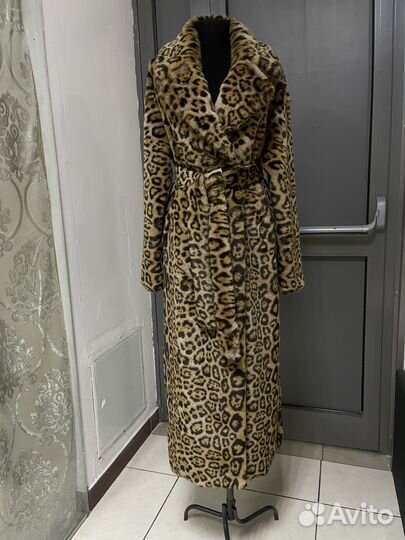 Пальто женское новое