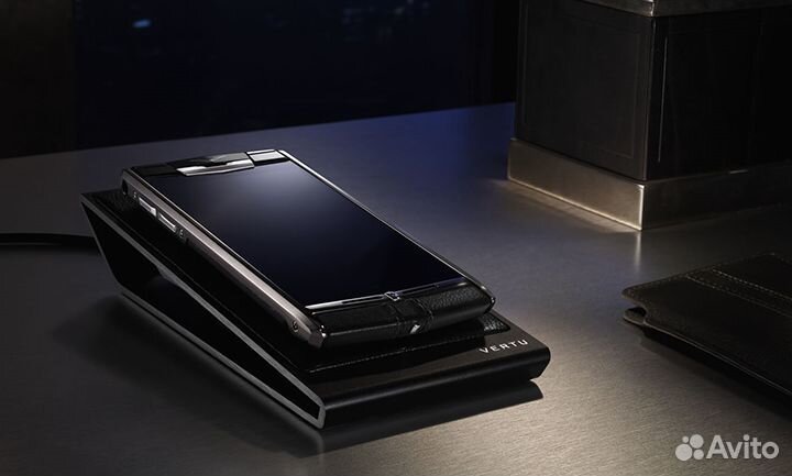 Vertu AC-35V беспроводное зарядное устройство