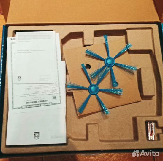 Робот-пылесос Philips SmartProEasy новый