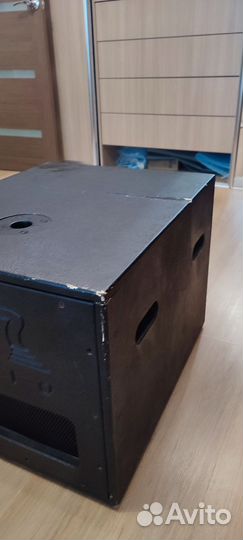 Активный сабвуфер ASR