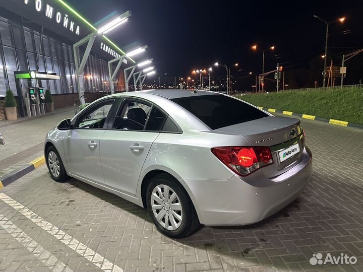 Chevrolet Cruze 1.6 AT, 2010, 243 491 км