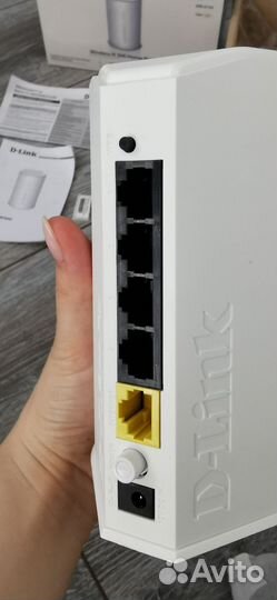 Вай-фай роутер D-link белый стильный