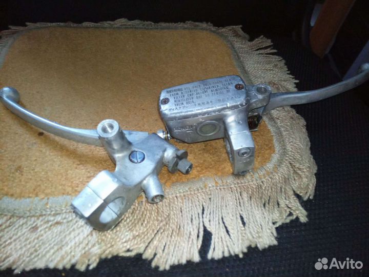 Ручка сцепления и тормоза