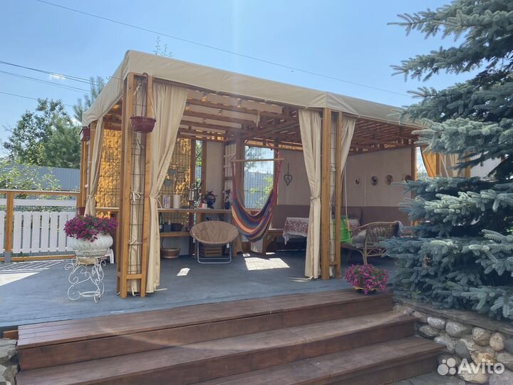 Беседки / садовые конструкции