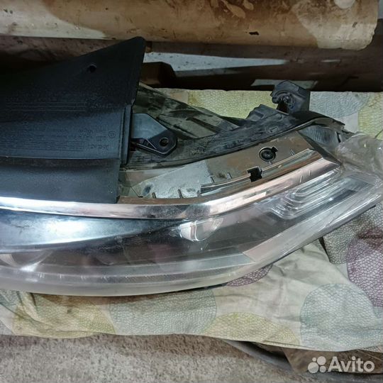 Фара на kia optima 2018