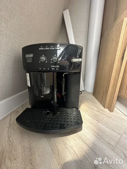 Кофемашина delonghi