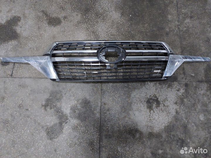 Решётка радиатора TLC200 toyota Land Cruiser 200
