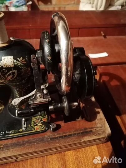 Швейная машинка phoenix