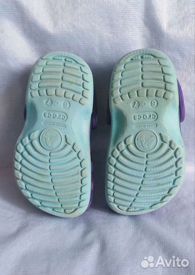 Сандалии Crocs C6-C7 (23-24 размер)