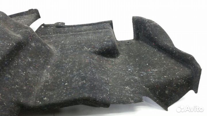 Обшивка багажника правая Mercedes C-Class W203