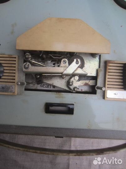 Магнитофон Брянск. СССР 1968 год