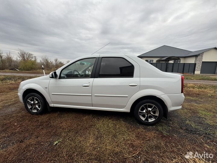 Renault Logan 1.6 МТ, 2011, 180 000 км