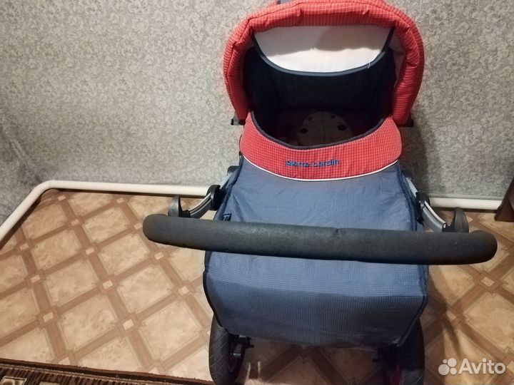 Прогулочная коляска бу