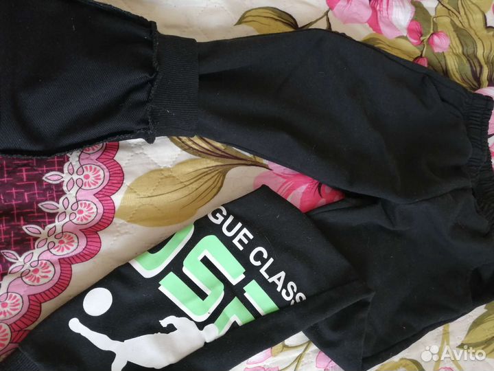 Спортивный костюм