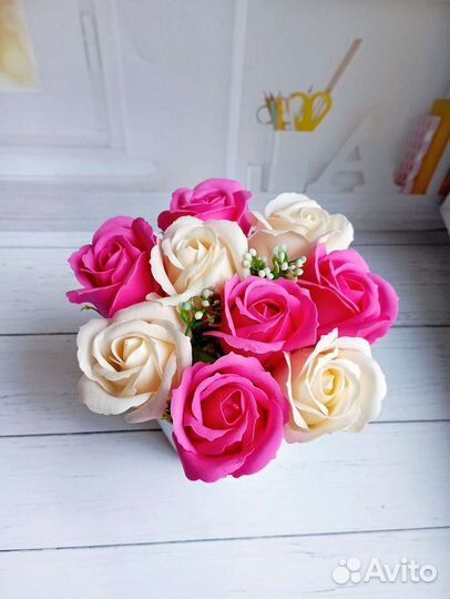 Букетики 9 роз пенные розы