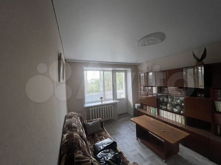 2-к. квартира, 40 м², 5/5 эт.