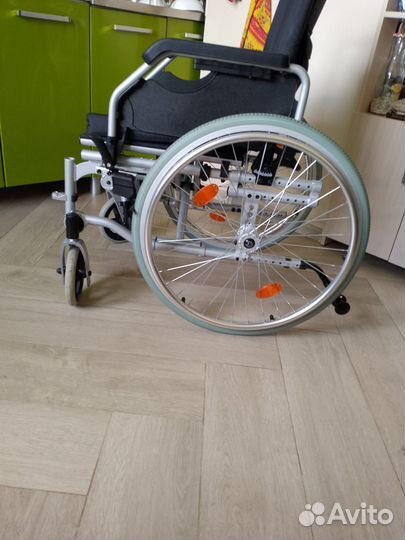 Инвалидная коляска новая