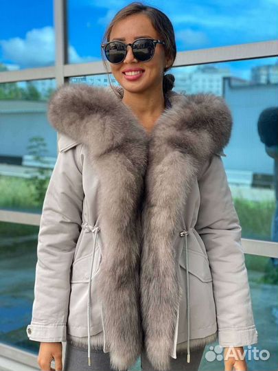 Парка женская с натуральным мехом теплая