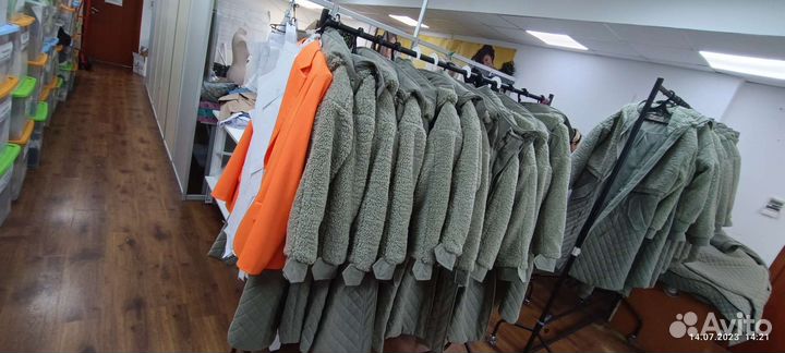 Москва. Швея на сделку, лёгкая группа. Жильё