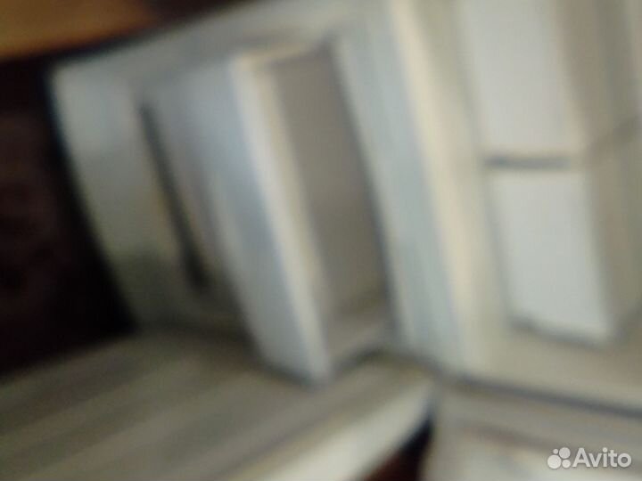 Холодильник Бирюса