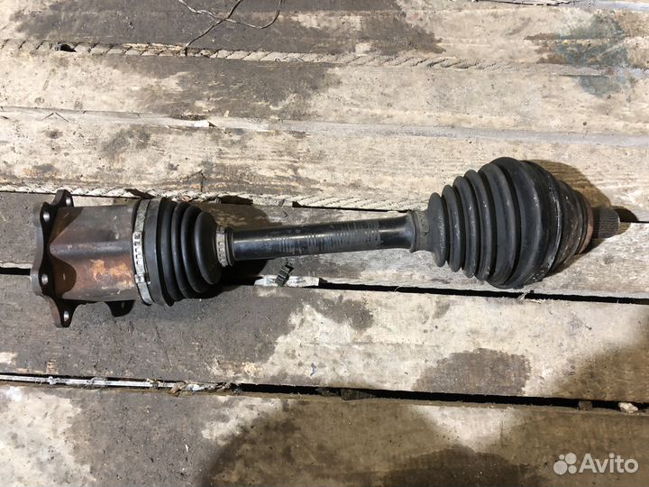 Приводной вал левый Audi A3 8P 2.0 TDI АКПП