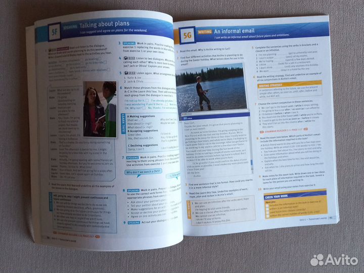 Учебник по английскому Solutions новый