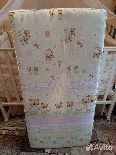 Кровать с балдахином