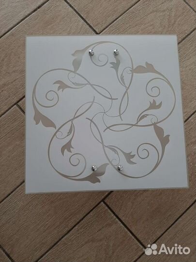 Светильник потолочный