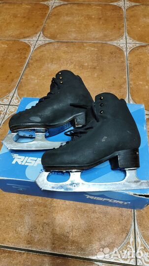 Коньки фигурные