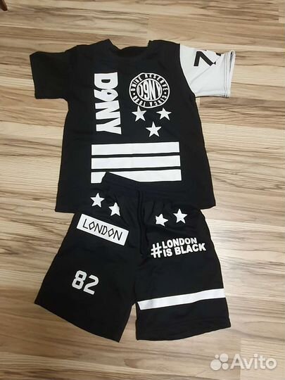 Футболка adidas