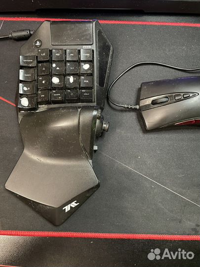 Игровая клавиатура и мышь для PS 4 Hori Pro