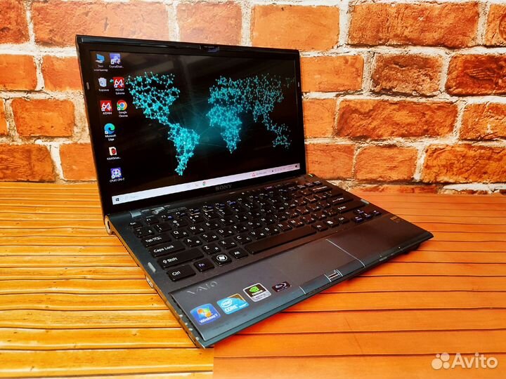 Sony Vaio PCG-31111V-i7 \ 6 Озу \ 1 GB видео \ SSD